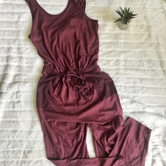 ❌ SOLD Anthropologie Cross Back Jumpsuit - Picture 4 of 8